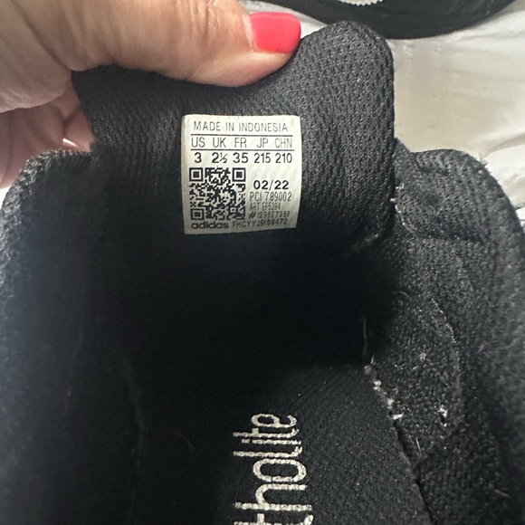 Adidas Black and White Superstar Sneakers - Picture 4 of 5